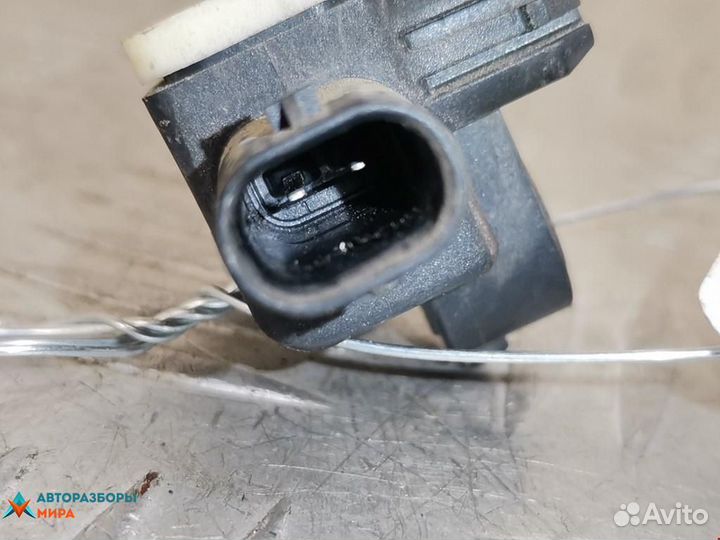 Датчик удара Volkswagen Touareg 2 2012 7P0959651