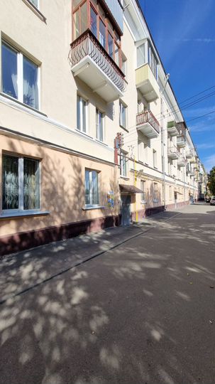 3-к. квартира, 63,9 м², 1/4 эт.