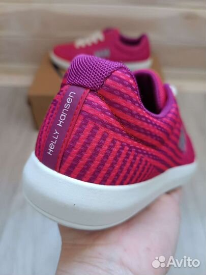 Кроссовки женские 37.5 Оригинал