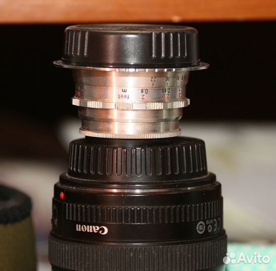 Meyer-Optik Görlitz Trioplan 50 mm f/ 2.9 V