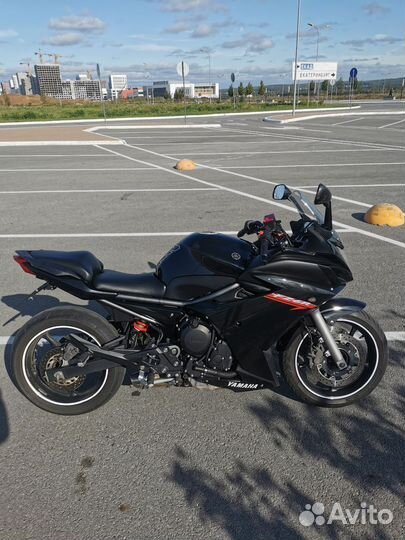 Yamaha FZ6R (XJ6) Diversion