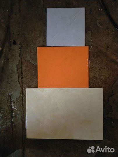 Керамическая плитка, много