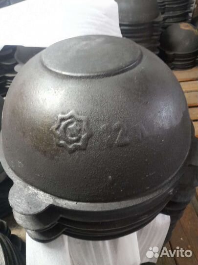 Казан чугунный с печкой с турбой