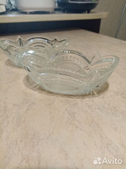 Фруктовницы, рюмки, салатницы