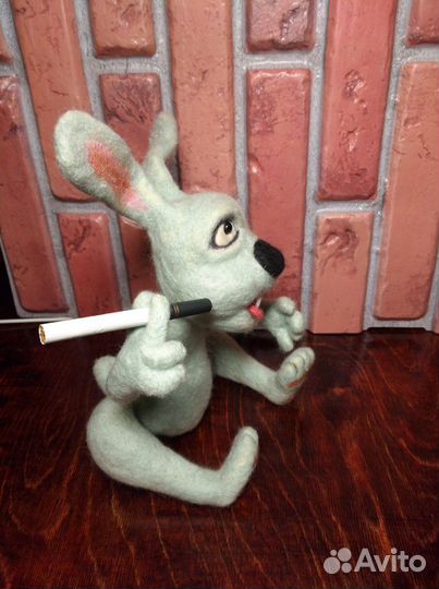 Заец - хозяин леса. Войлочная игрушка