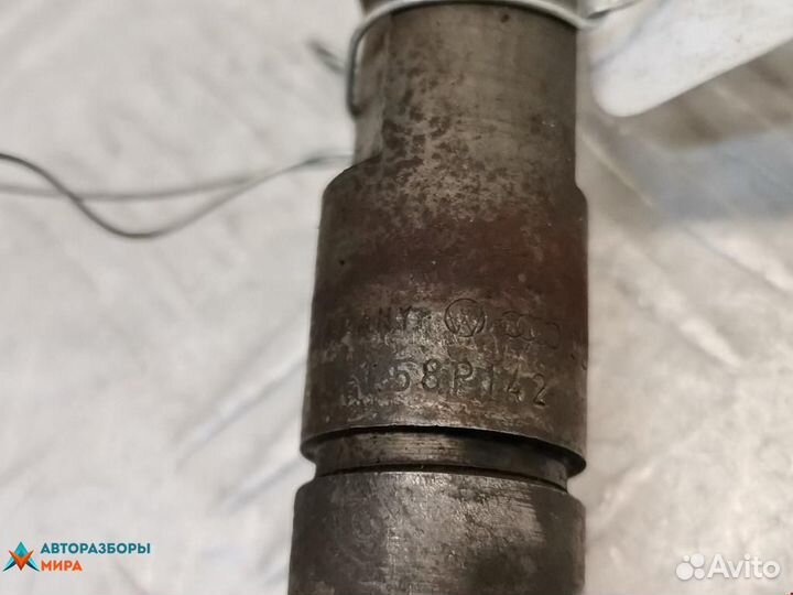 Форсунка Volkswagen Bora 1999 028130202Q