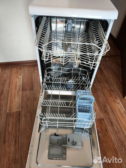 Посудомоечная машина Indesit