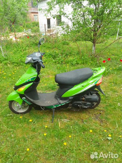 Скутер meteor 72