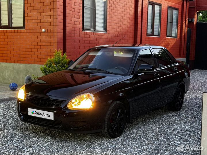 LADA Priora 1.6 МТ, 2011, 348 250 км