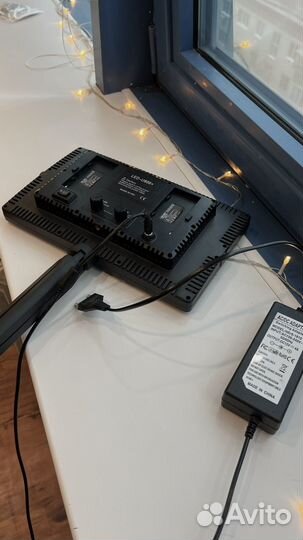 Видеосвет LED- u800