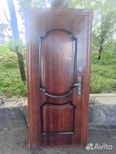 Дверь входная металлическая960 2050 правая