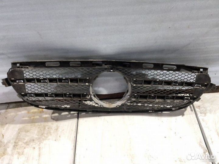 Решетка радиатора Mercedes-Benz E-Class W212