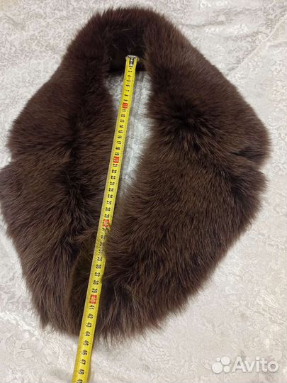 Меховой воротник песец с манжетами
