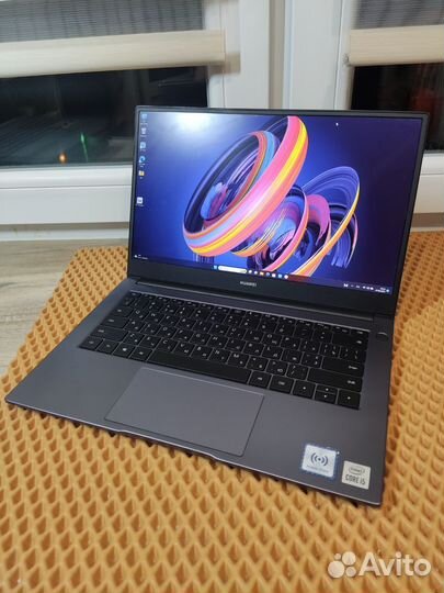 Ультрабук Huawei i5gen10/8/256