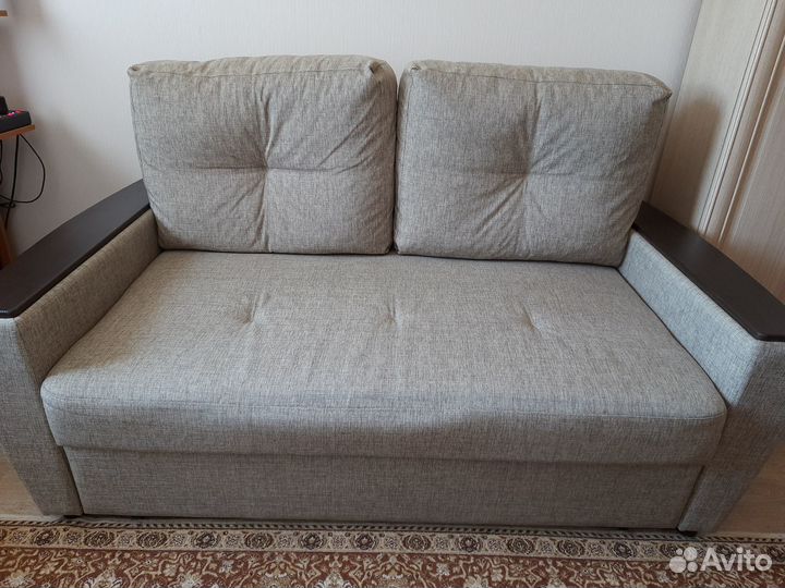 Продам диван-кровать Дубай