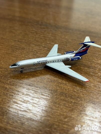 Модель самолета herpa ту-134 Аэрофлот 1:500