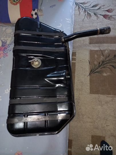 Продаю бензобак