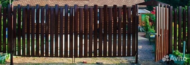 Металлический евроштакетник