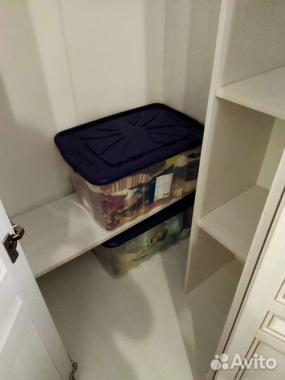 Угловой шкаф