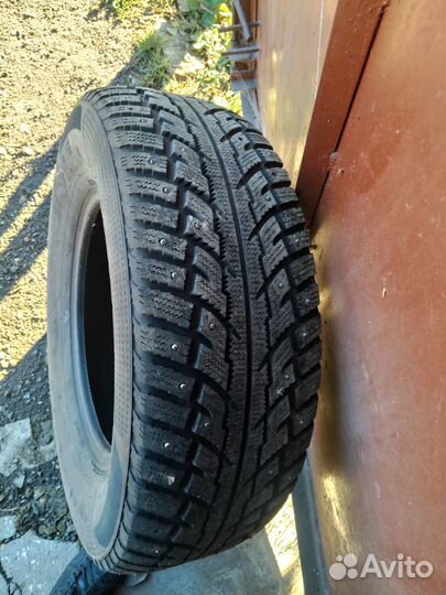 Kumho I'Zen Ice Power KW21 245/70 R16 102G