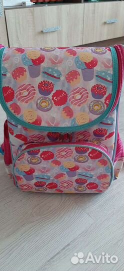 Школьный рюкзак