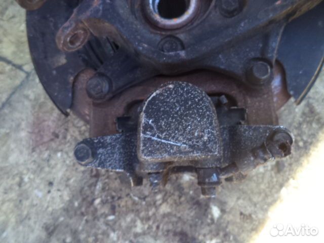 Суппорт задний левый Kia Sorento 2 XM