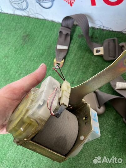 Ремень безопасности передний Toyota Camry SV40 4S