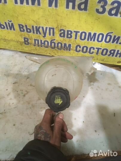 Бачок расширительный Suzuki Liana