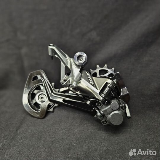 Задний переключатель Shimano XTR M9100 Shadow+ (51