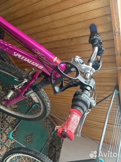 Продам велосипед подростковый Specialized