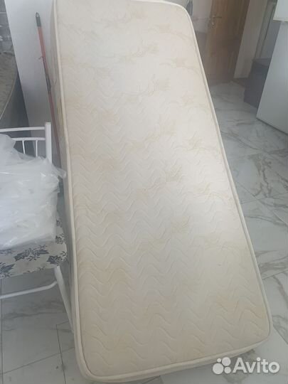 Матрас 80 на 190 бу