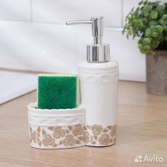 Дозатор для моющего средства с подставкой для губк