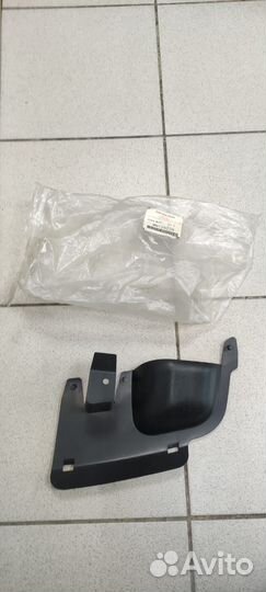 Крышка зад. бампера mitsubishi outlander