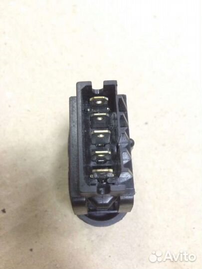 Кнопка на Renault Clio