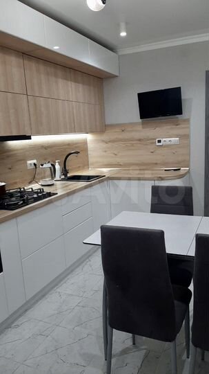2-к. квартира, 60 м², 5/9 эт.