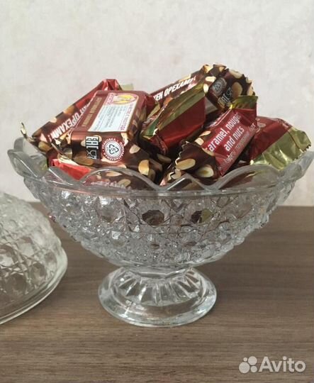 Ваза конфетница с крышкой