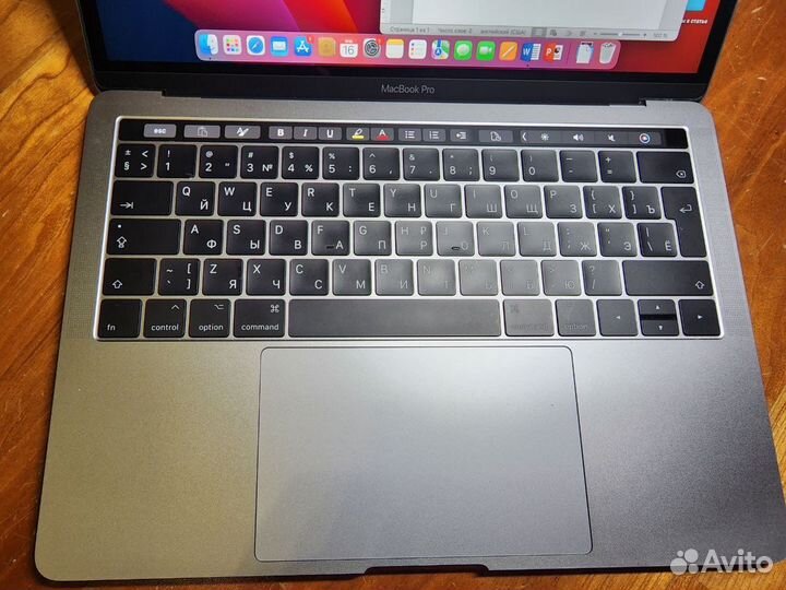 Apple MacBook Pro 13 2017 touch bar 8/256