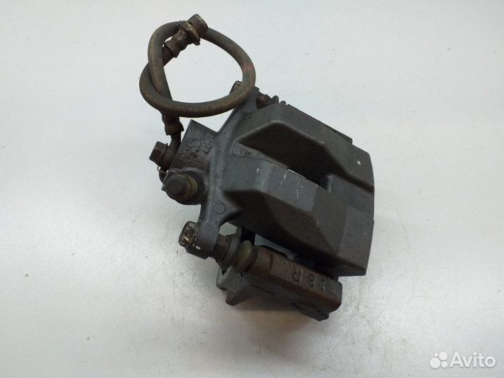 Суппорт тормозной задний правый Lexus Gs350 L10