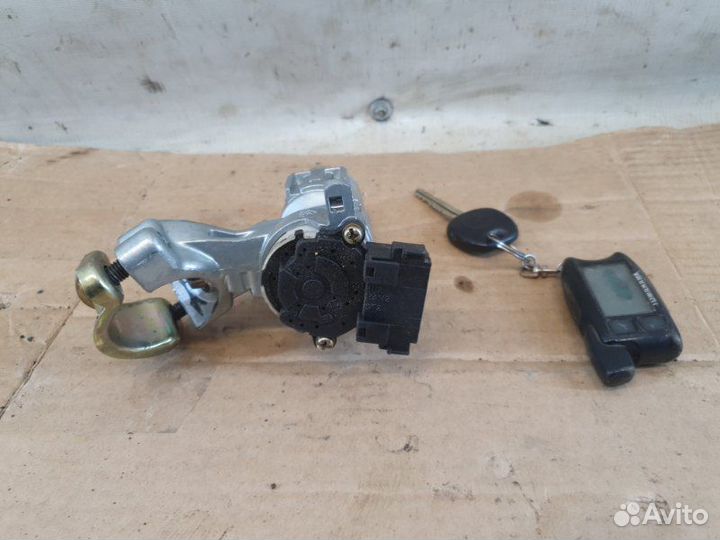 Замок зажигания Geely Mk 1.5 MR479 2010