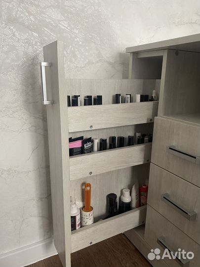 Стол для маникюра