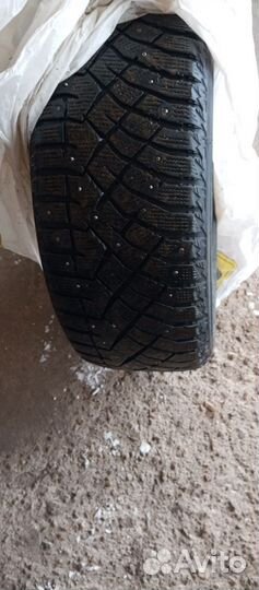 Nitto Therma Spike 205/55 R16