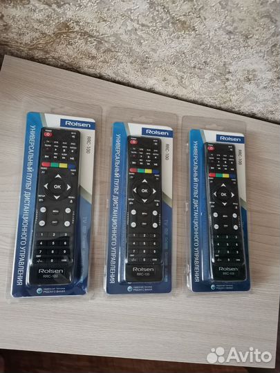 Универсальный, обучаемый пульт д /у