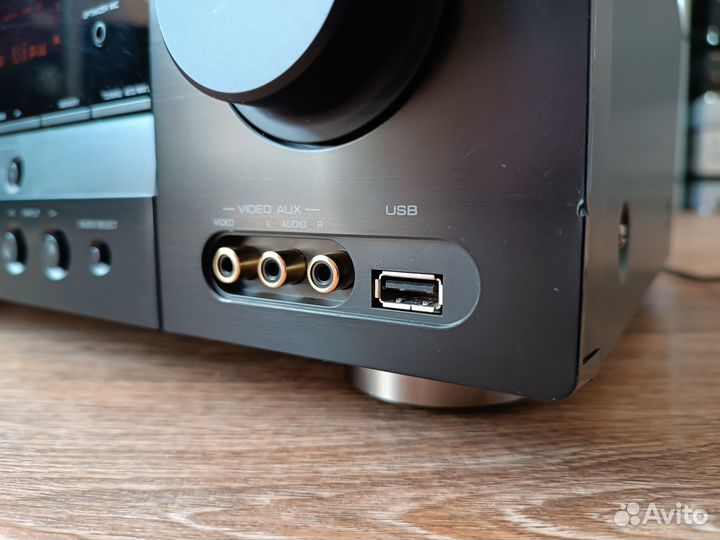 AV-Ресивер Yamaha RX-V461 (USB/HDMi)