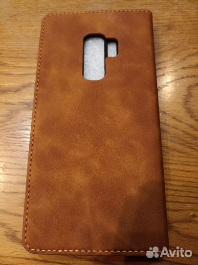 Продам чехол для samsung Galaxy S9 плюс