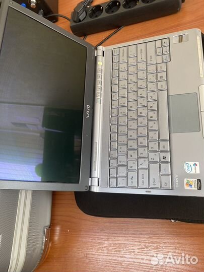 Ноутбук sony vaio model PCG-4H2P