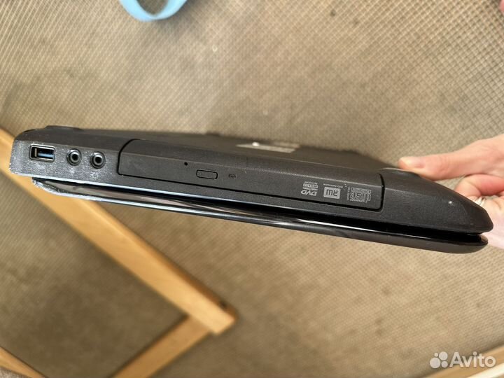 Ноутбук dell на запчасти