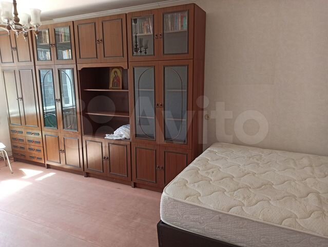 2-к. квартира, 48 м², 3/9 эт.