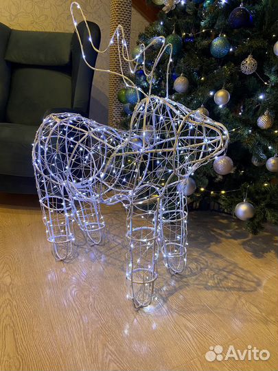 Новогодний олень из проволоки