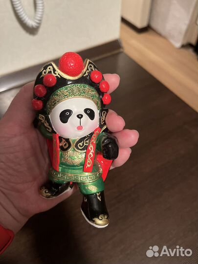 Керамическая фигурка