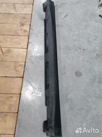 Порог правый Lexus RX300 RX330 RX350 RX400H XU30 2